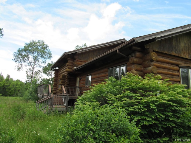 view of side of home