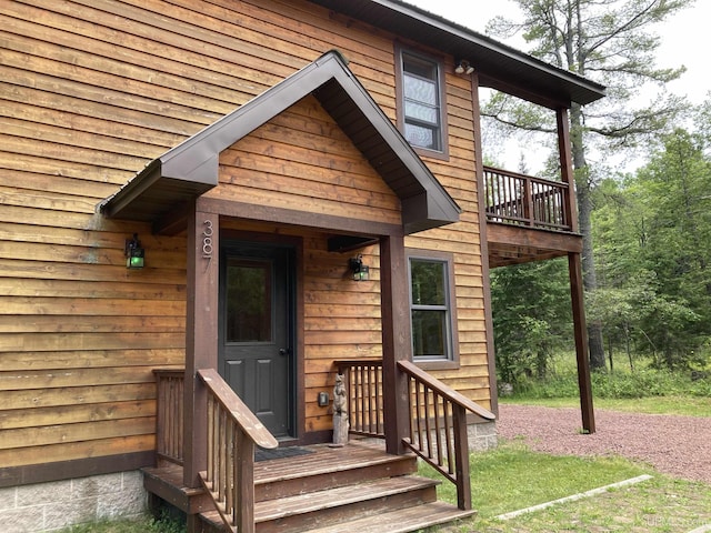 view of property entrance