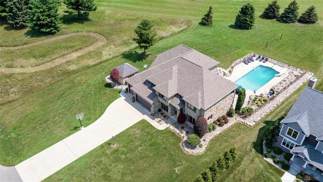 drone / aerial view with a rural view