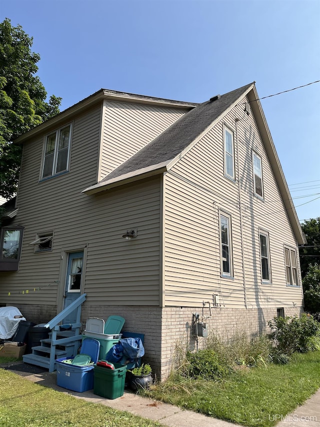 501 E N St, Ishpeming, MI 49849 - view of property exterior with entry steps