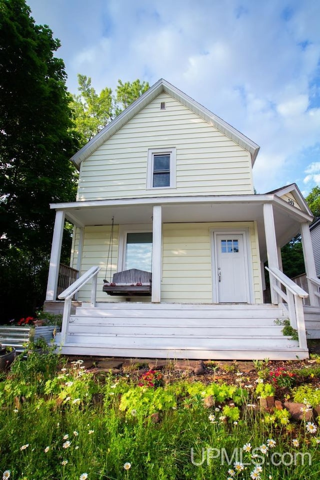 view of rear view of house