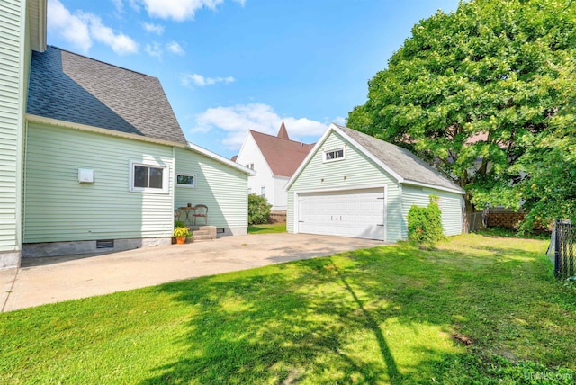 exterior space featuring a yard