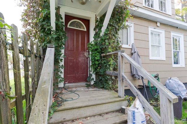 property entrance with a porch