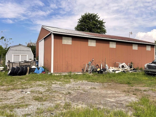 view of outbuilding