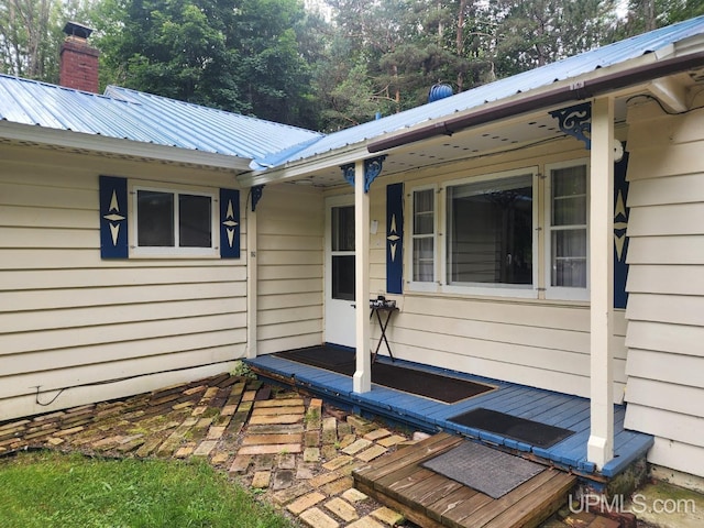 view of property entrance