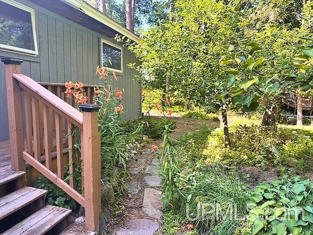 Listing photo 2 for 167 Lakewood Ln, Marquette MI 49855