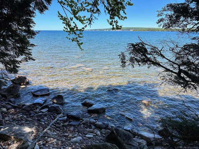 TBD Reindeer Run, Munising, MI 49862