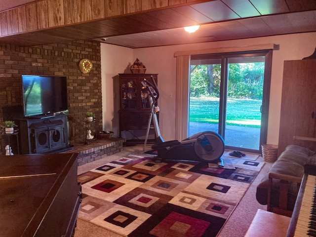 living room with carpet