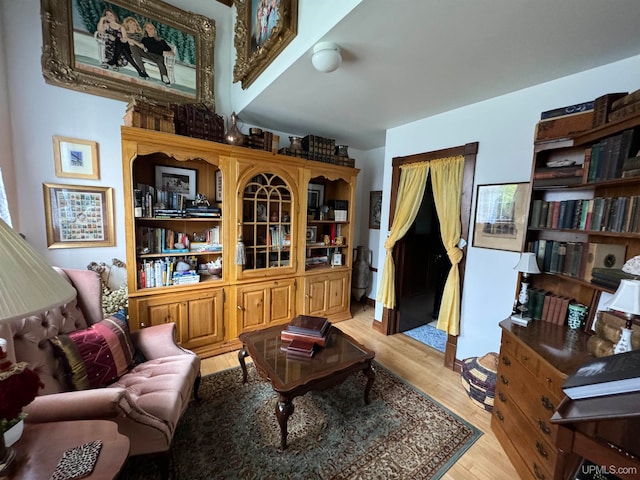 living area with light wood-type flooring