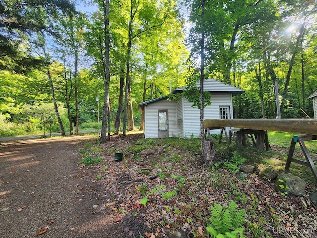 view of home's exterior