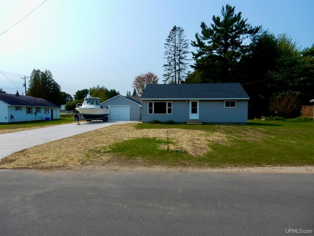 ranch-style house with a front yard