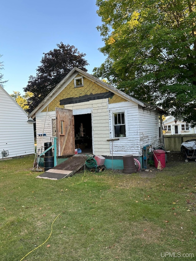 904 W A St, Iron Mountain, MI 49801 - view of outdoor structure