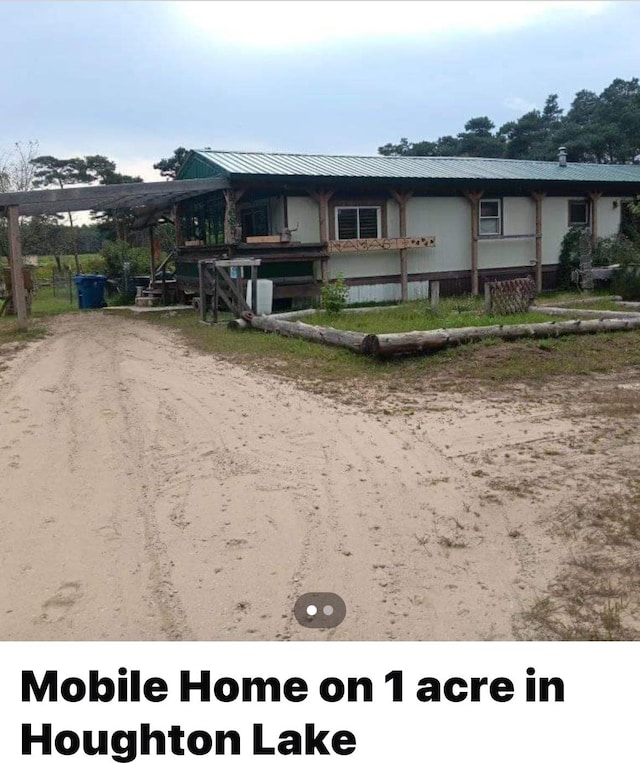 view of front of home