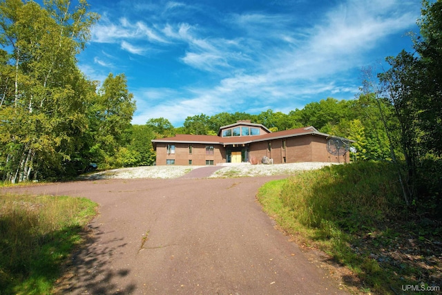 view of front of house