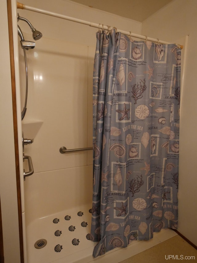 bathroom with walk in shower