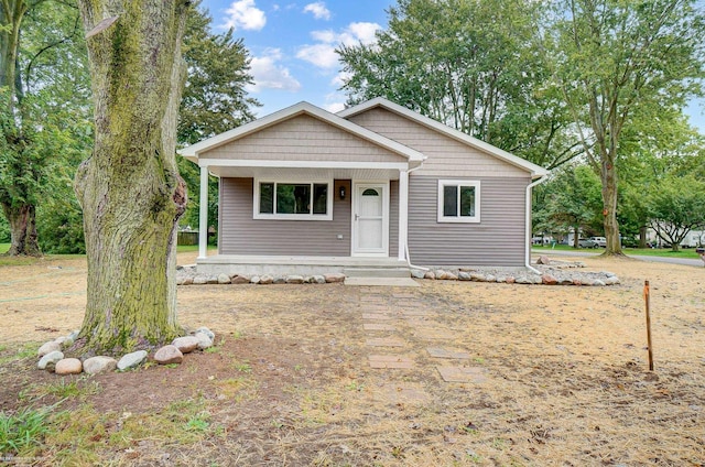 bungalow-style house with covered porch