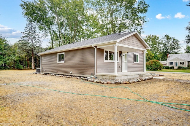 view of front of home featuring covered porch