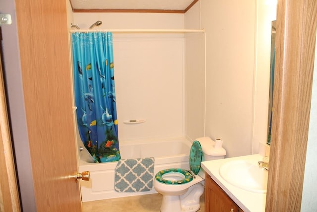 full bathroom with shower / bath combination with curtain, vanity, and toilet