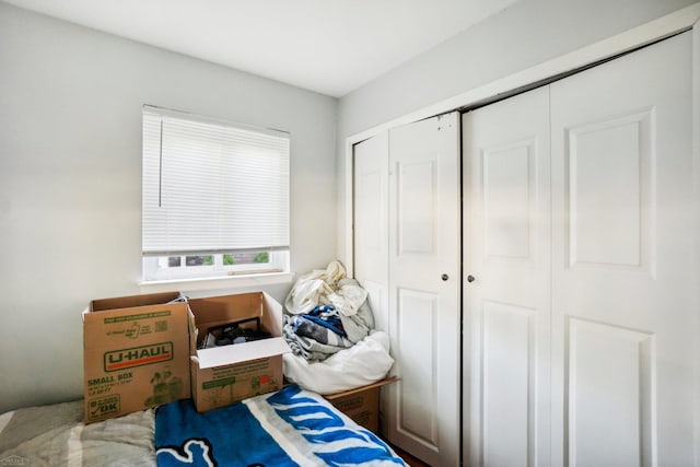 bedroom featuring a closet