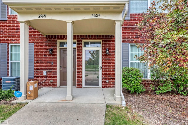 entrance to property with cooling unit