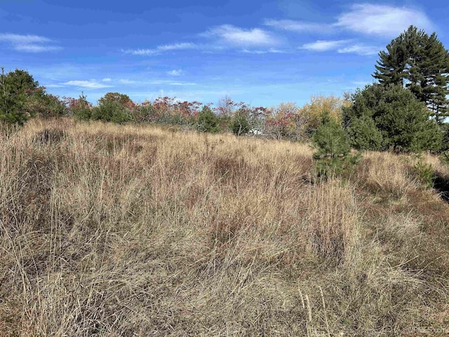 100 W Smith St, Iron Mountain, MI 49801