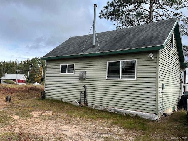 view of side of property