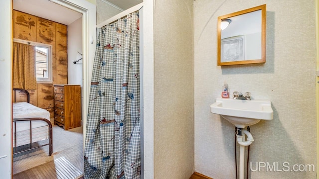 bathroom with walk in shower