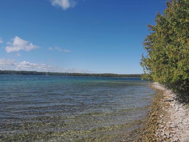 7502 Kauffman Blvd, Presque Isle, MI 49777 - water view