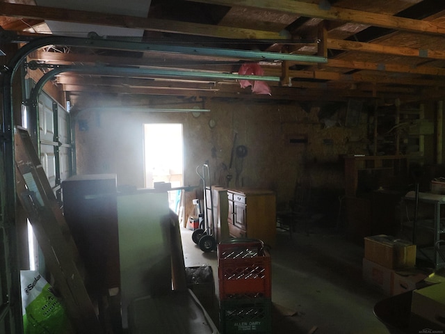 7502 Kauffman Blvd, Presque Isle, MI 49777 - view of garage