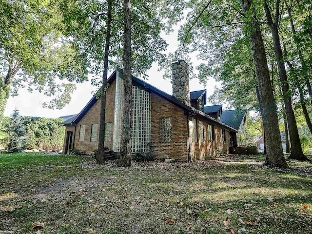 view of side of property