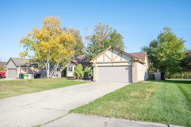 view of front facade featuring a garage and a front lawn