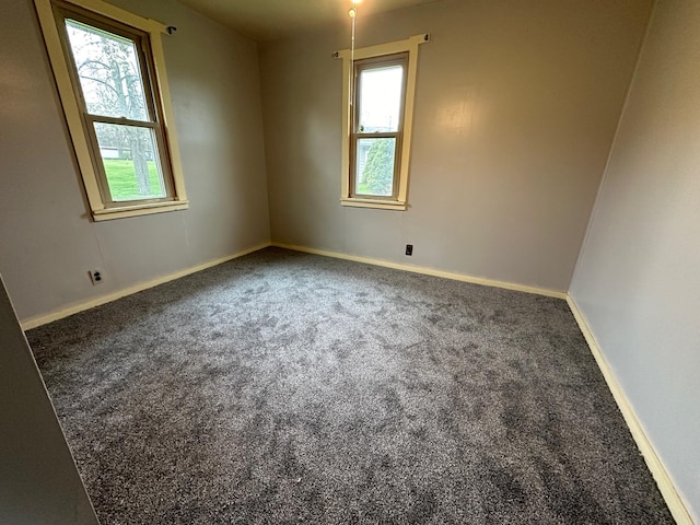 empty room with carpet