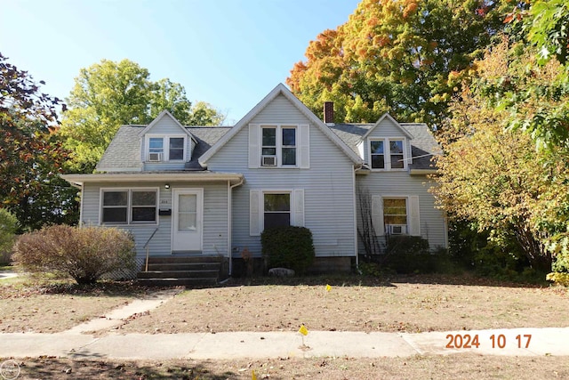 view of front of house