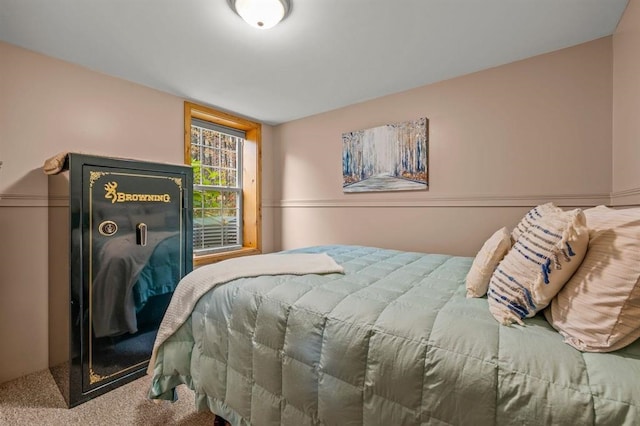 bedroom featuring carpet floors