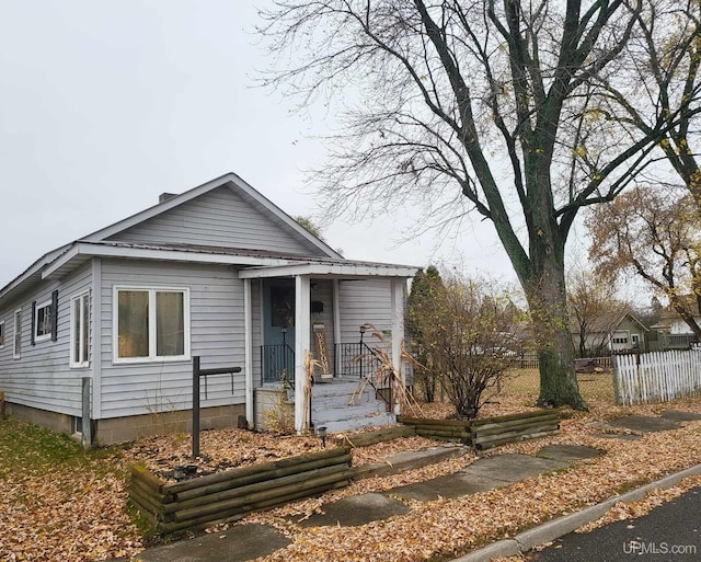 bungalow-style home with covered porch