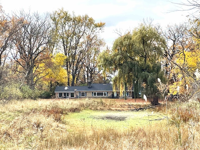 view of front of house