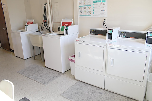 laundry room featuring washer and dryer