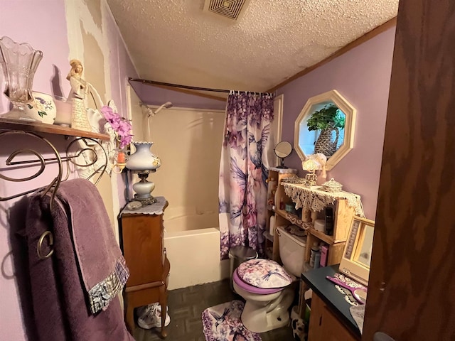 full bathroom featuring toilet, a textured ceiling, vanity, parquet floors, and shower / tub combo