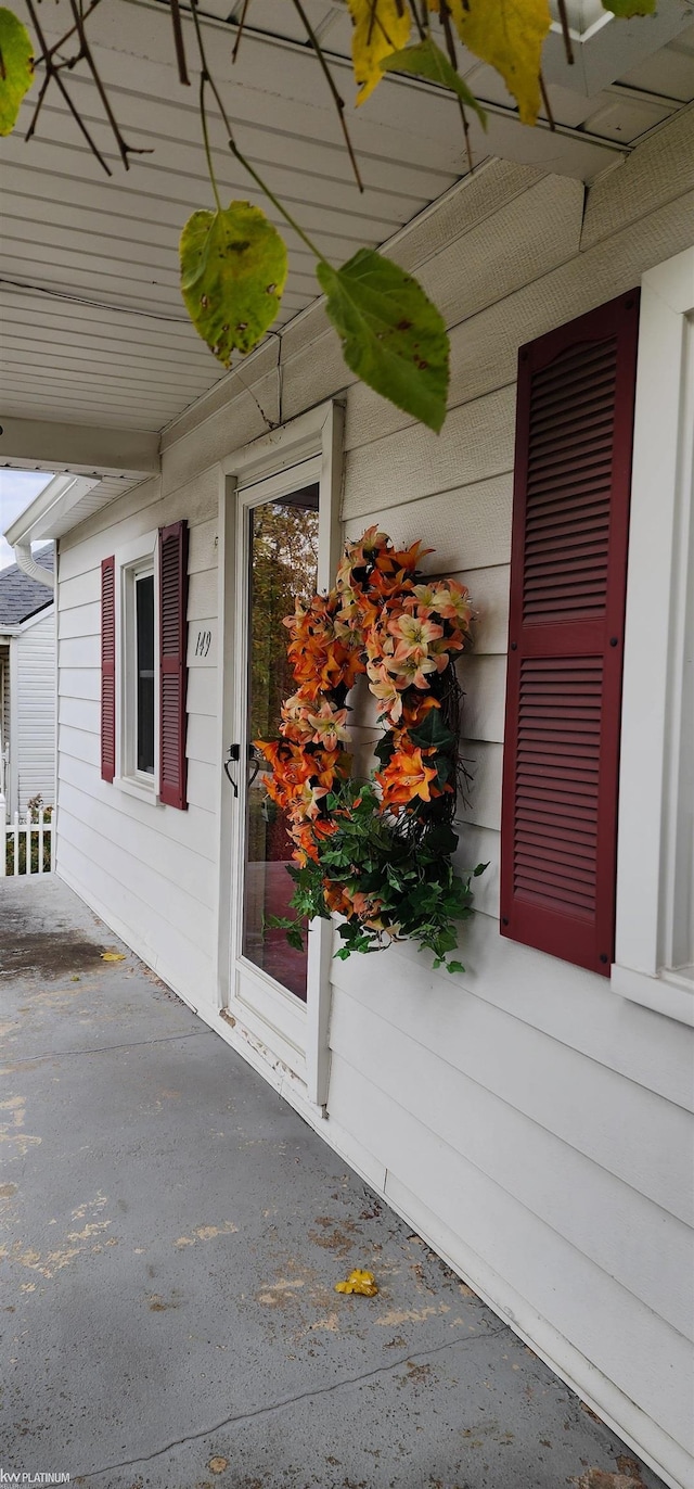 view of entrance to property