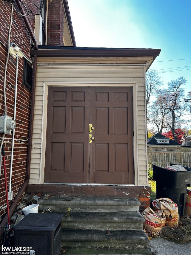 view of entrance to property