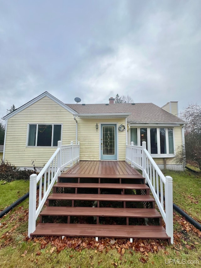 view of front of home featuring a deck