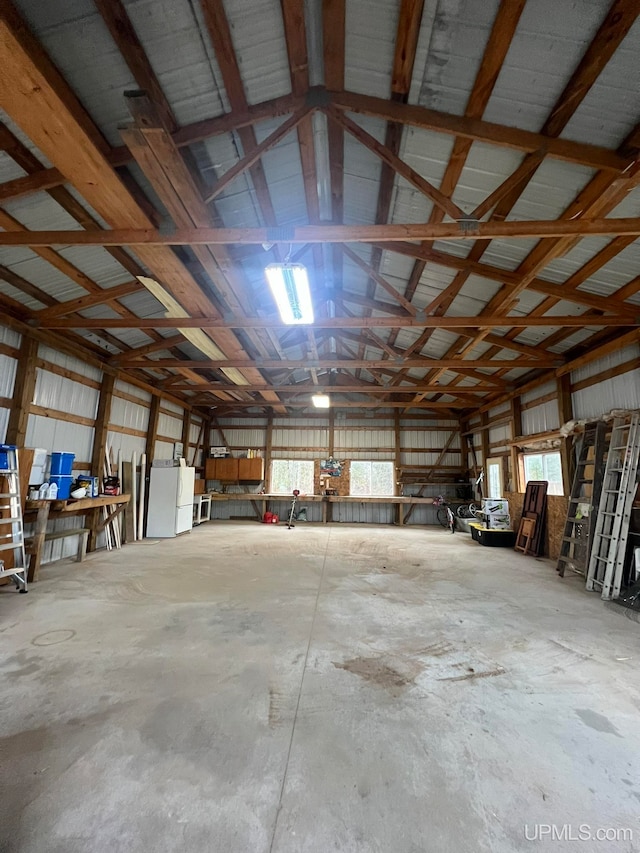 garage featuring washer / dryer