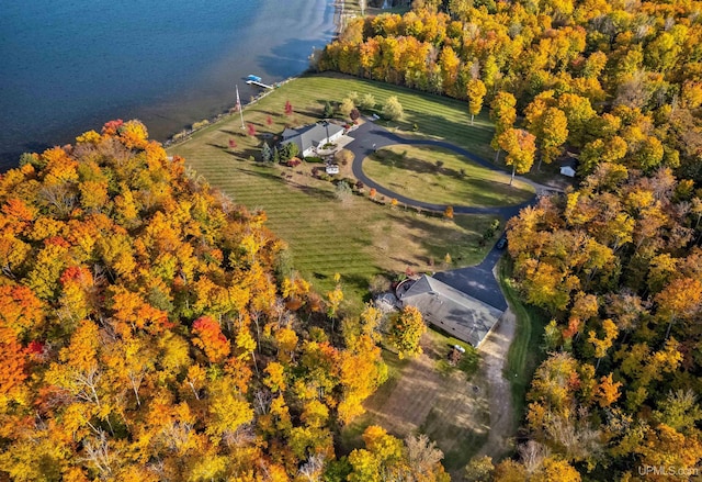 bird's eye view featuring a rural view and a water view