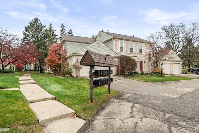 view of front of house with a front lawn