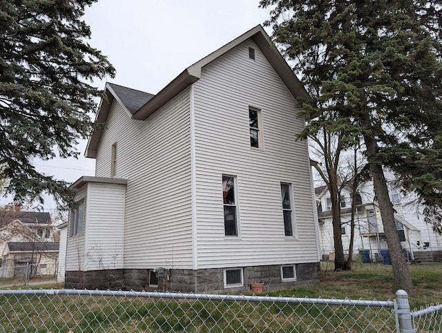 view of side of property