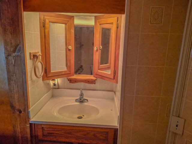 6741 Carpenter Rd, Harrison, MI 48625 - bathroom with vanity
