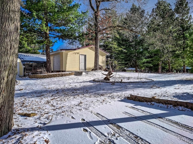 view of yard covered in snow