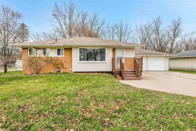 single story home featuring a garage and a front lawn