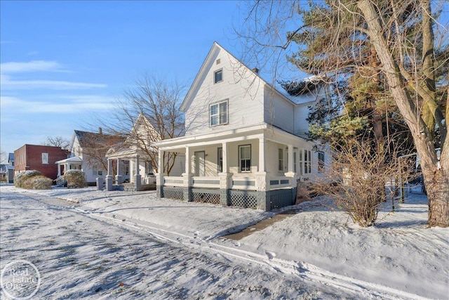 view of front of property featuring covered porch