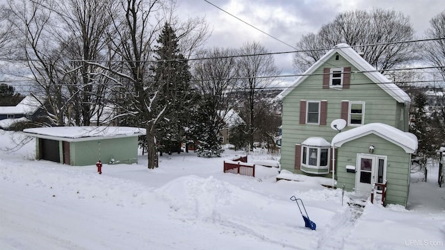 view of front of house